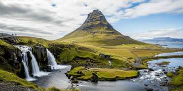 Budget Travel in Iceland: The Ultimate Guide to Exploring Iceland on a Shoestring Travel
