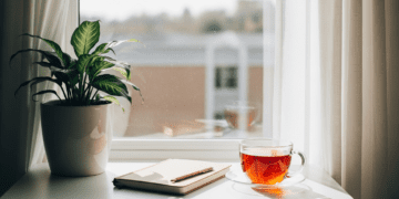 7-Step Morning Routine for Young Adults in the USA: Maximize Productivity & Well-Being Personal Growth