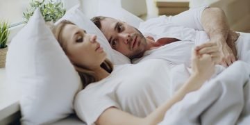 Lying in a Relationship: 15 Smart Steps to Confront the Truth & Rebuild Trust Dating Tips