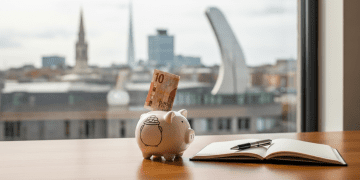 Build Your Emergency Fund in Ireland 2024: A Step-by-Step Guide for Young Adults Personal Finances